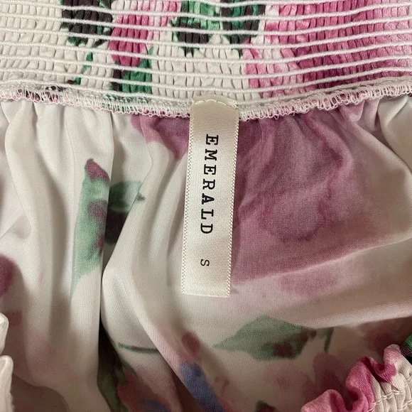 Off Shoulder Floral Smocked Blouse - Flaunt Boutique - Picture 5 of 13